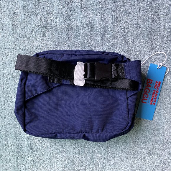 NWT Baggu Fanny Pack - Embroidered Hello Kitty - Picture 5 of 5